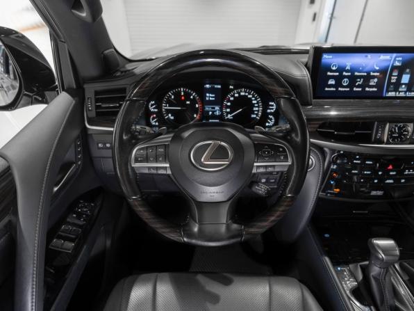 Lexus LX III Рестайлинг 2 с пробегом 2021 года, цена 8 900 000 рублей, 187592 км, внедорожник, Автокод Объявления