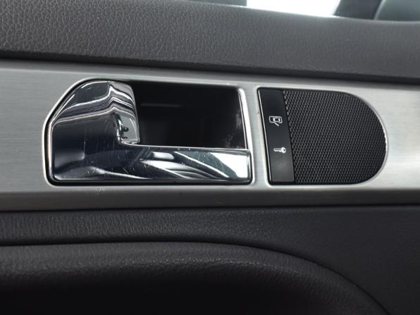 Volkswagen Touareg I Рестайлинг с пробегом 2008 года, цена 1 099 995 рублей, 205178 км, внедорожник, Автокод Объявления