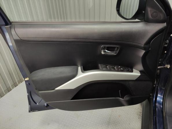 Mitsubishi Outlander II Рестайлинг с пробегом 2012 года, цена 1 197 000 рублей, 208783 км, внедорожник, Автокод Объявления