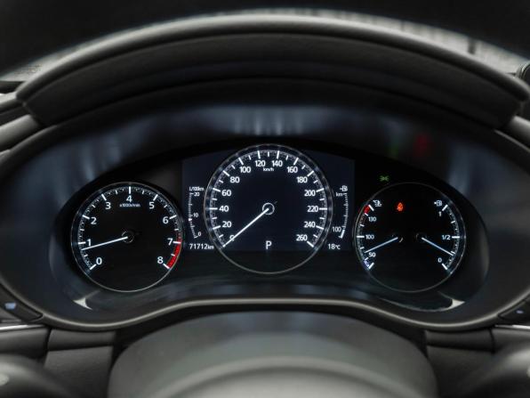 Mazda 3 IV (BP) с пробегом 2019 года, цена 2 230 000 рублей, 71708 км, седан, Автокод Объявления