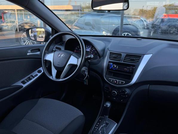 Hyundai Solaris I с пробегом 2013 года, цена 885 000 рублей, 98842 км, седан, Автокод Объявления