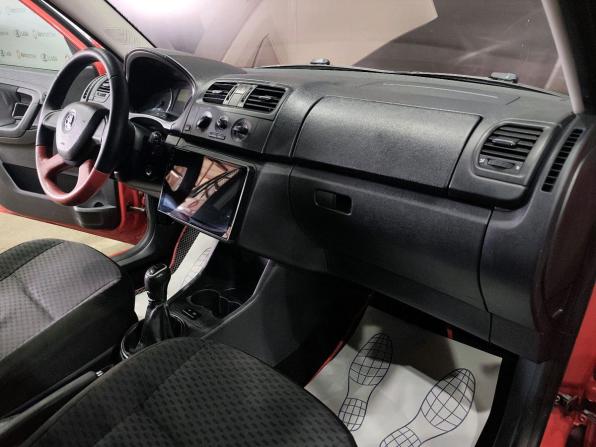 Skoda Fabia II Рестайлинг с пробегом 2013 года, цена 590 000 рублей, 165290 км, хэтчбек, Автокод Объявления