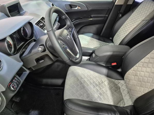 Opel Meriva B с пробегом 2012 года, цена 749 000 рублей, 245000 км, минивэн, Автокод Объявления