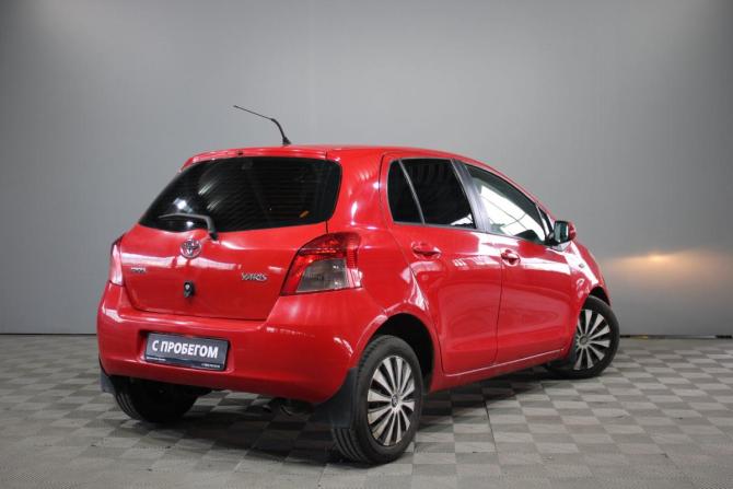 Toyota Yaris II с пробегом 2006 года, цена 349 000 рублей, 200000 км, хэтчбек, Автокод Объявления