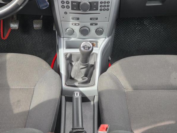Opel Astra H Рестайлинг с пробегом 2010 года, цена 587 000 рублей, 146530 км, седан, Автокод Объявления