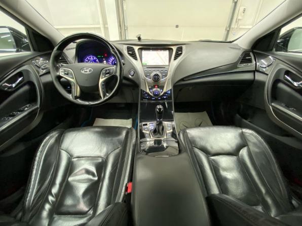 Hyundai Grandeur V с пробегом 2014 года, цена 1 520 000 рублей, 211193 км, седан, Автокод Объявления