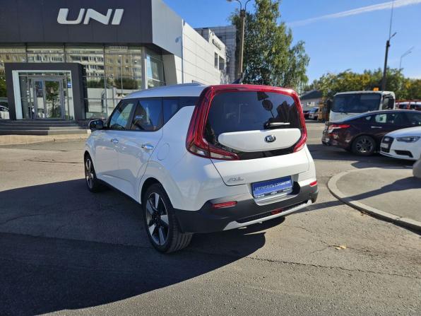 Kia Soul III с пробегом 2020 года, цена 2 349 000 рублей, 54000 км, хэтчбек, Автокод Объявления
