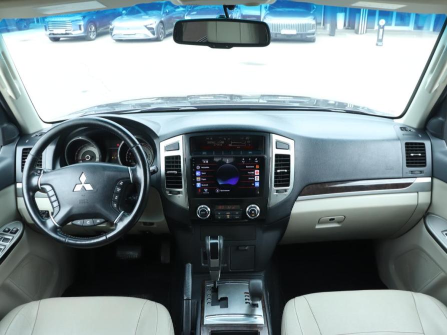 Mitsubishi Pajero IV Рестайлинг 2 Москва  - изображение 12
