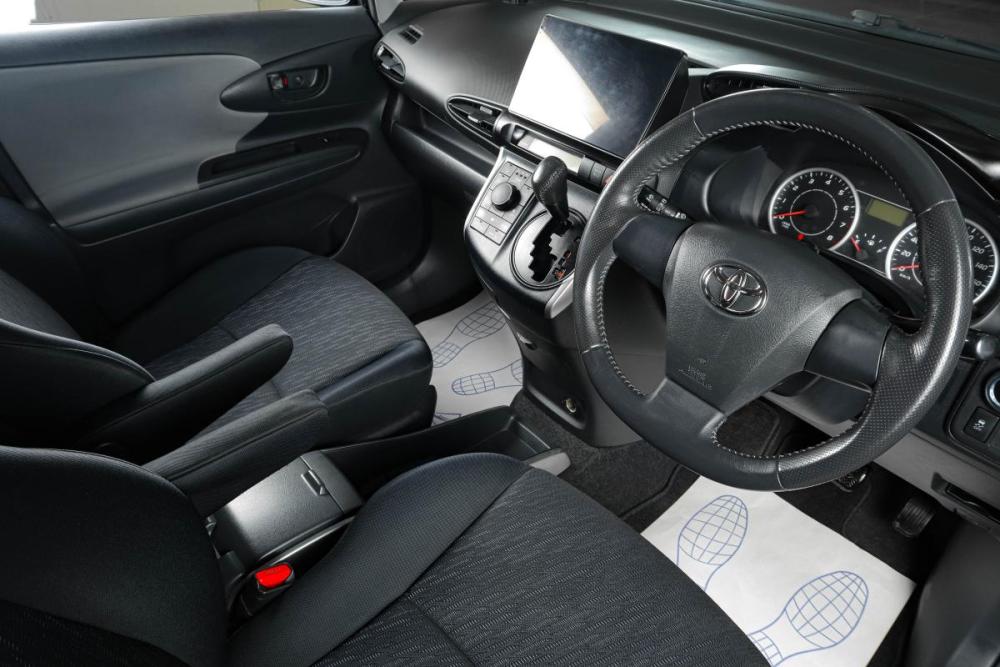 Toyota Wish II Тюмень  - изображение 8