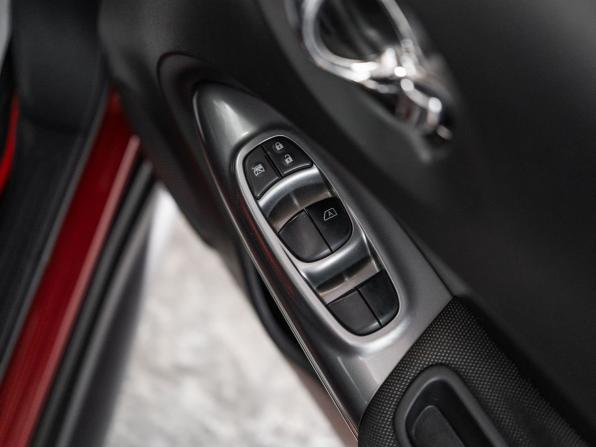 Nissan Juke I Рестайлинг с пробегом 2014 года, цена 1 100 500 рублей, 106318 км, внедорожник, Автокод Объявления