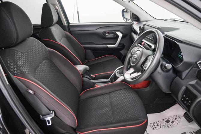 Daihatsu Rocky A200 с пробегом 2021 года, цена 1 499 000 рублей, 36762 км, внедорожник, Автокод Объявления