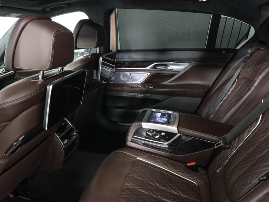BMW 7 серии VI (G11/G12) Рестайлинг Химки  - изображение 14