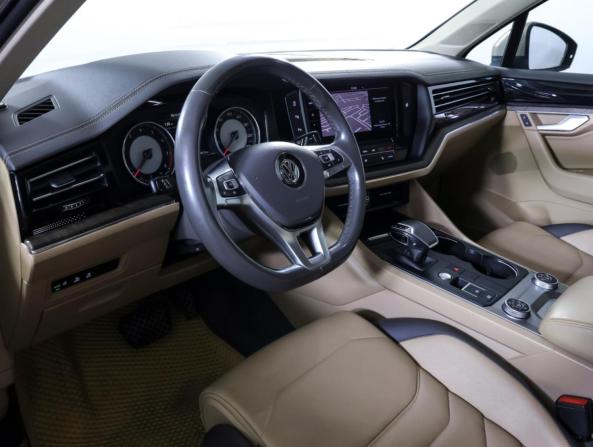 Volkswagen Touareg III с пробегом 2018 года, цена 3 850 000 рублей, 149000 км, внедорожник, Автокод Объявления