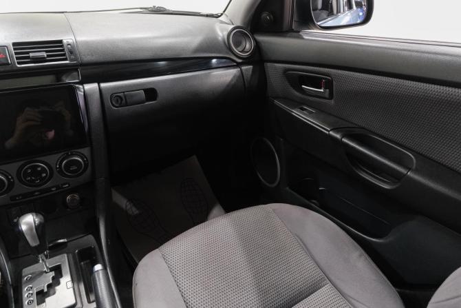 Mazda 3 I (BK) Рестайлинг с пробегом 2007 года, цена 449 000 рублей, 231400 км, седан, Автокод Объявления