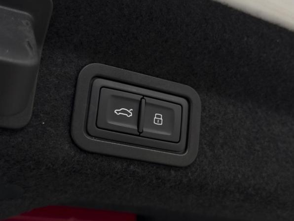 Audi A6 V (C8) с пробегом 2021 года, цена 5 499 000 рублей, 49993 км, седан, Автокод Объявления