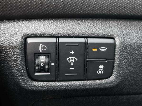 Hyundai Creta I с пробегом 2018 года, цена 1 695 000 рублей, 152123 км, внедорожник, Автокод Объявления