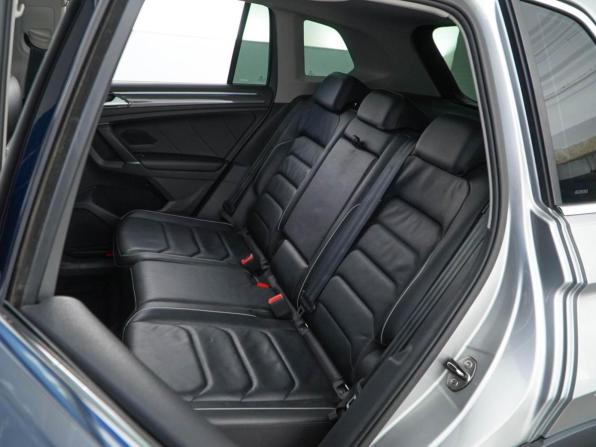 Volkswagen Tiguan II с пробегом 2018 года, цена 3 098 055 рублей, 165038 км, внедорожник, Автокод Объявления