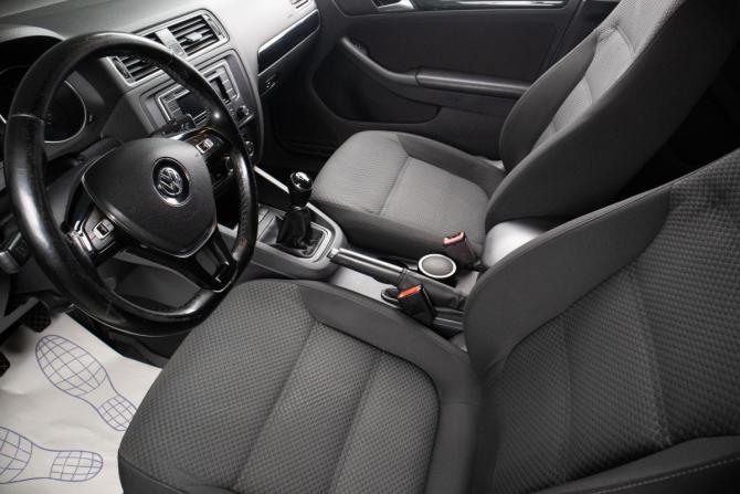 Volkswagen Jetta VI Рестайлинг с пробегом 2017 года, цена 1 529 000 рублей, 138600 км, седан, Автокод Объявления
