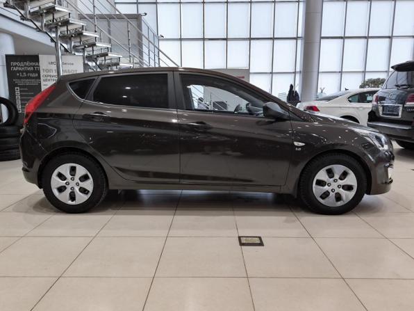 Hyundai Solaris I Рестайлинг с пробегом 2015 года, цена 1 290 000 рублей, 80593 км, хэтчбек, Автокод Объявления