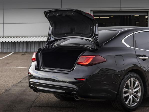 Infiniti Q70 I Рестайлинг с пробегом 2015 года, цена 1 799 000 рублей, 251634 км, седан, Автокод Объявления