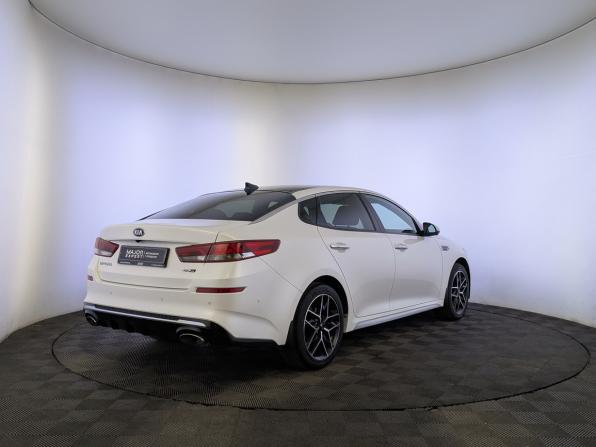 Kia Optima IV Рестайлинг с пробегом 2019 года, цена 2 350 000 рублей, 79030 км, седан, Автокод Объявления
