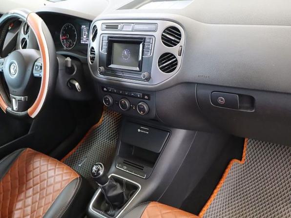 Volkswagen Tiguan I Рестайлинг с пробегом 2016 года, цена 1 573 000 рублей, 131729 км, внедорожник, Автокод Объявления