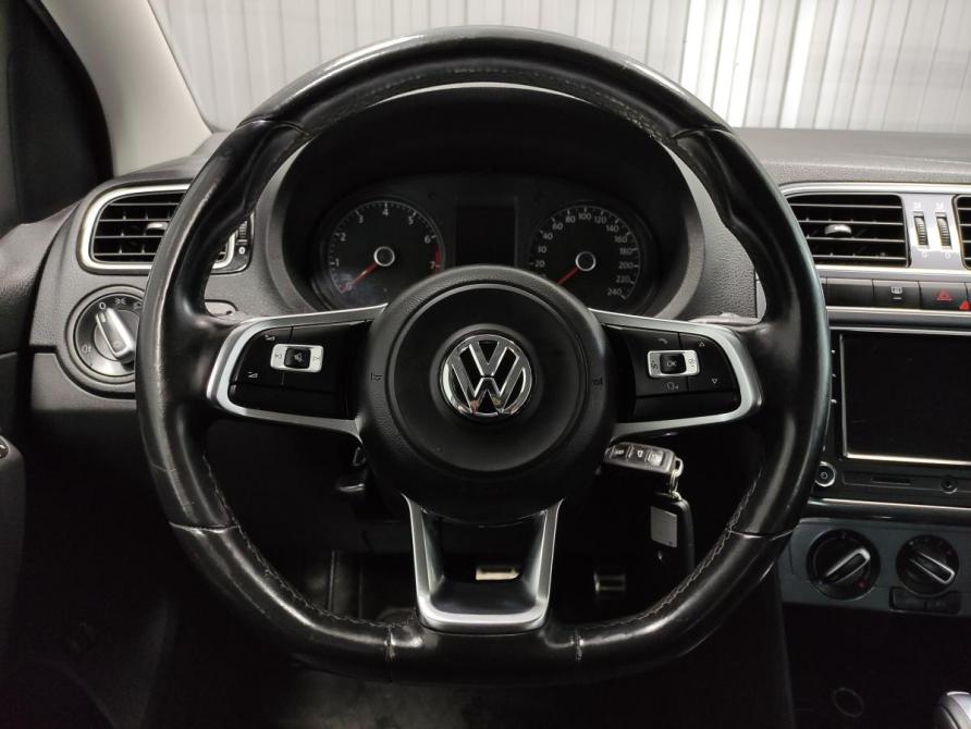Volkswagen Polo V Рестайлинг Пермь  - изображение 7