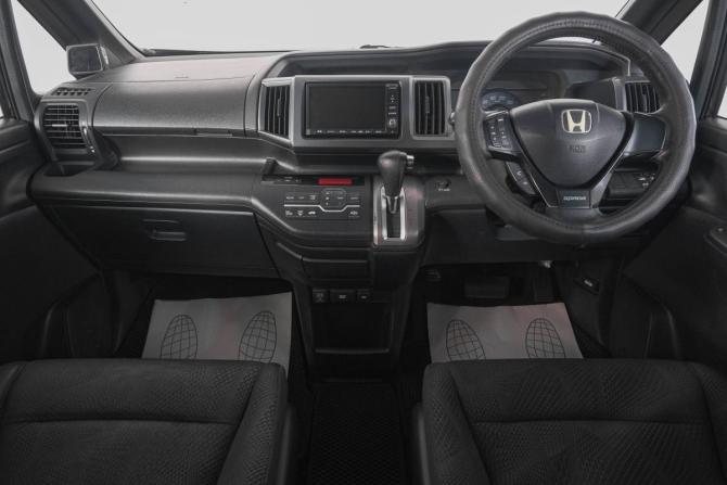 Honda Stepwgn IV с пробегом 2011 года, цена 1 309 000 рублей, 245000 км, минивэн, Автокод Объявления