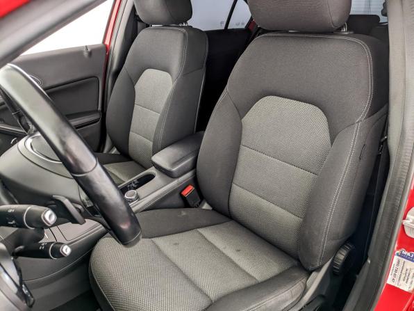 Mercedes-Benz A-Класс III (W176) с пробегом 2013 года, цена 1 230 000 рублей, 130104 км, хэтчбек, Автокод Объявления