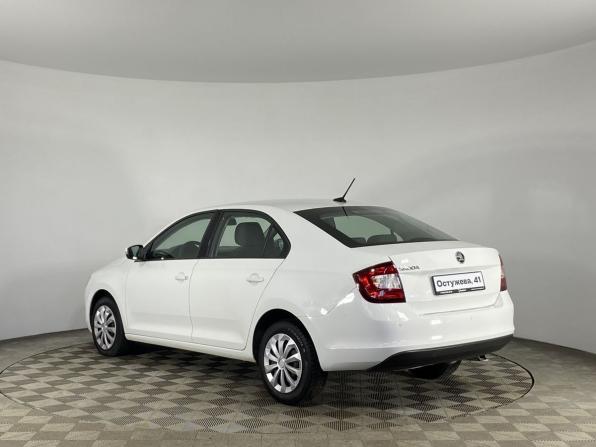 Skoda Rapid I Рестайлинг с пробегом 2019 года, цена 1 381 000 рублей, 96610 км, лифтбек, Автокод Объявления