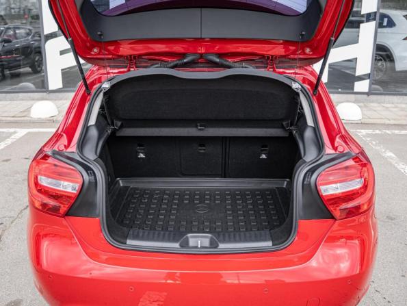 Mercedes-Benz A-Класс III (W176) с пробегом 2015 года, цена 1 620 000 рублей, 86100 км, хэтчбек, Автокод Объявления