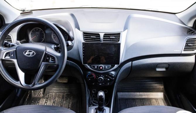 Hyundai Solaris I Рестайлинг с пробегом 2015 года, цена 1 069 000 рублей, 113068 км, хэтчбек, Автокод Объявления