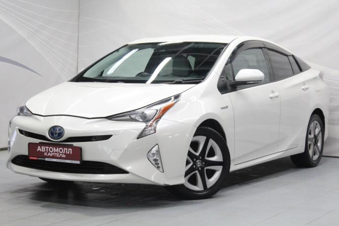 Toyota Prius IV (XW50) с пробегом 2016 года, цена 1 579 000 рублей, 153934 км, лифтбек, Автокод Объявления
