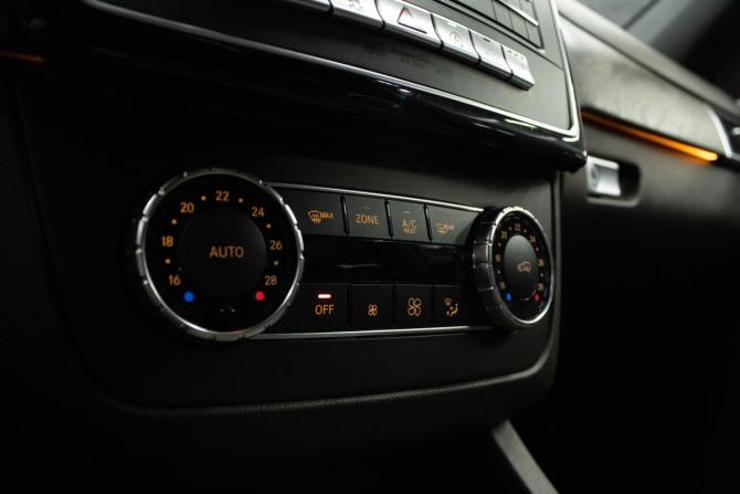 Mercedes-Benz GLE I (W166) с пробегом 2015 года, цена 3 299 000 рублей, 158395 км, внедорожник, Автокод Объявления