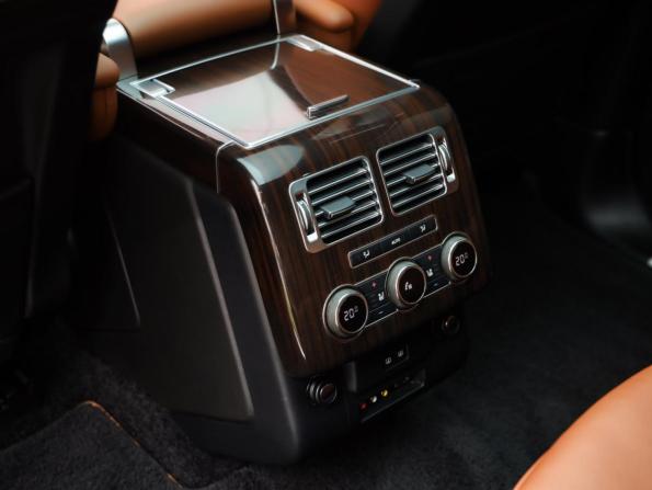 Land Rover Range Rover IV с пробегом 2016 года, цена 4 699 000 рублей, 162423 км, внедорожник, Автокод Объявления