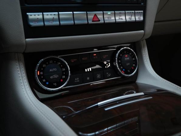 Mercedes-Benz CLS II (C218) Рестайлинг с пробегом 2017 года, цена 3 549 777 рублей, 104946 км, седан, Автокод Объявления