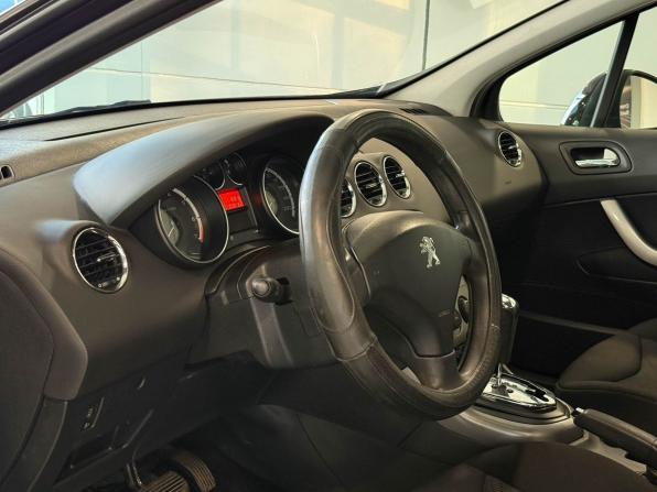 Peugeot 308 I Рестайлинг с пробегом 2012 года, цена 697 000 рублей, 98160 км, хэтчбек, Автокод Объявления