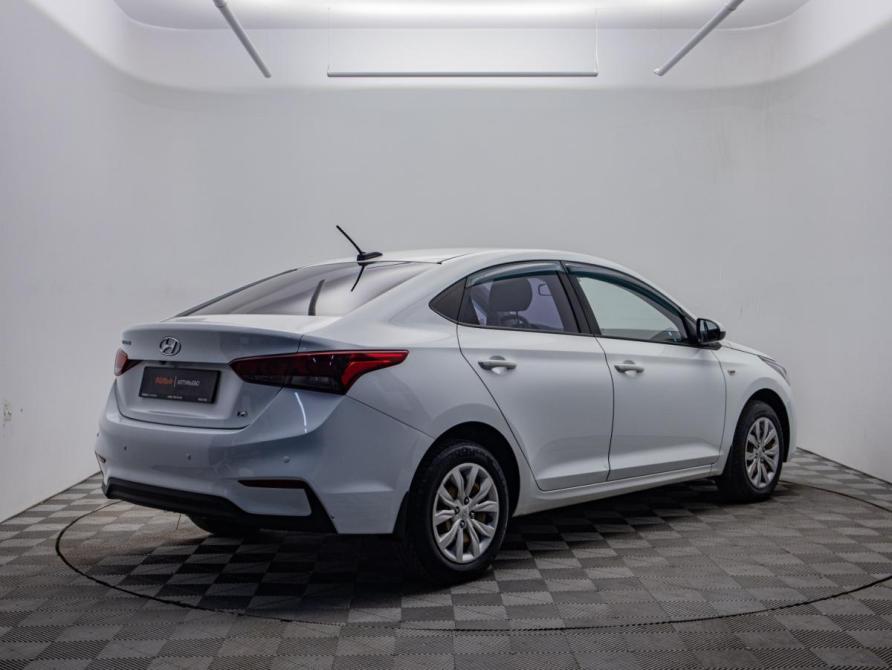 Hyundai Solaris II Москва  - изображение 4
