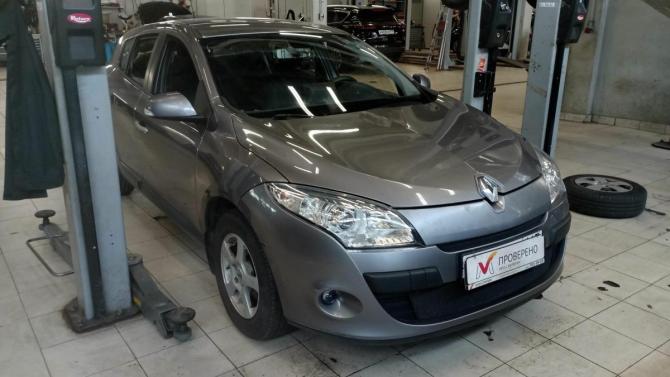 Renault Megane III с пробегом 2010 года, цена 580 000 рублей, 222228 км, хэтчбек, Автокод Объявления