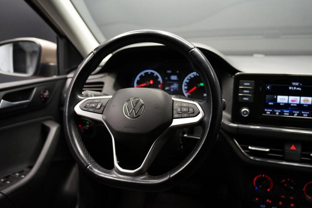 Volkswagen Polo VI Крым  - изображение 13