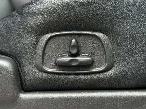 Mitsubishi Pajero IV Рестайлинг 1 с пробегом 2012 года, цена 1 830 000 рублей, 323295 км, внедорожник, Автокод Объявления
