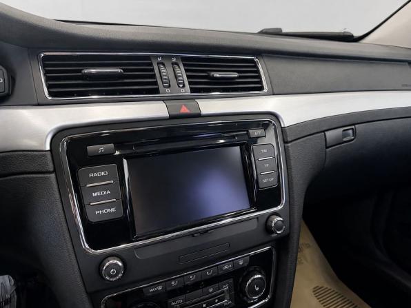 Skoda Superb II Рестайлинг с пробегом 2014 года, цена 1 499 000 рублей, 130000 км, лифтбек, Автокод Объявления