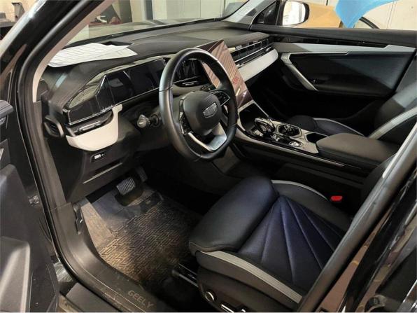Geely Atlas II с пробегом 2024 года, цена 2 685 000 рублей, 28792 км, внедорожник, Автокод Объявления