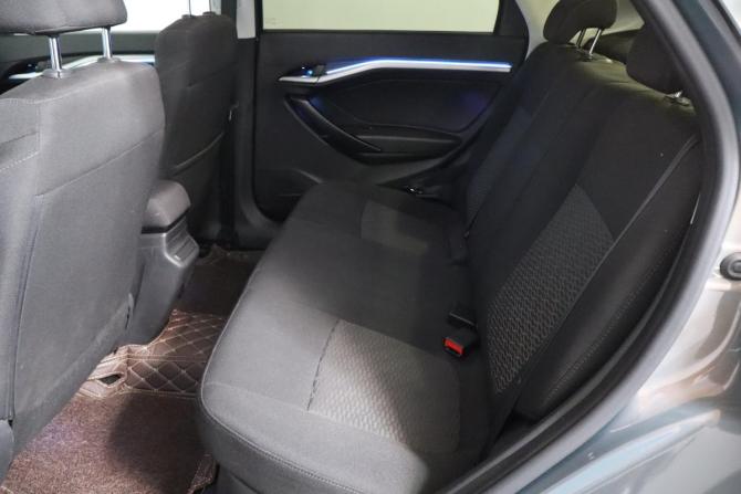 Lada (ВАЗ) Vesta I с пробегом 2021 года, цена 999 000 рублей, 63000 км, седан, Автокод Объявления
