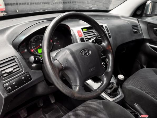 Hyundai Tucson I с пробегом 2008 года, цена 750 000 рублей, 215763 км, внедорожник, Автокод Объявления