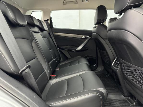 Geely Atlas Pro с пробегом 2024 года, цена 2 394 750 рублей, 30037 км, внедорожник, Автокод Объявления