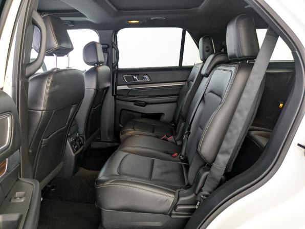 Ford Explorer V Рестайлинг с пробегом 2017 года, цена 2 655 000 рублей, 166477 км, внедорожник, Автокод Объявления