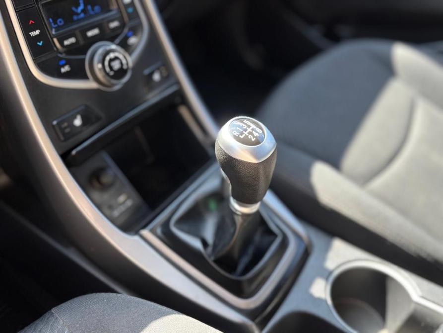 Hyundai Elantra V (MD) Рестайлинг Набережные Челны  - изображение 15
