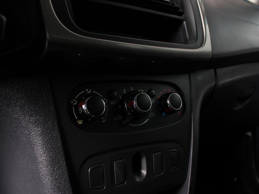 Renault Logan II Рестайлинг Минеральные Воды  - изображение 17