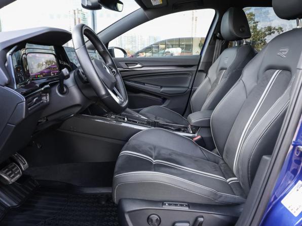 Volkswagen Golf VIII с пробегом 2022 года, цена 2 849 000 рублей, 48000 км, хэтчбек, Автокод Объявления